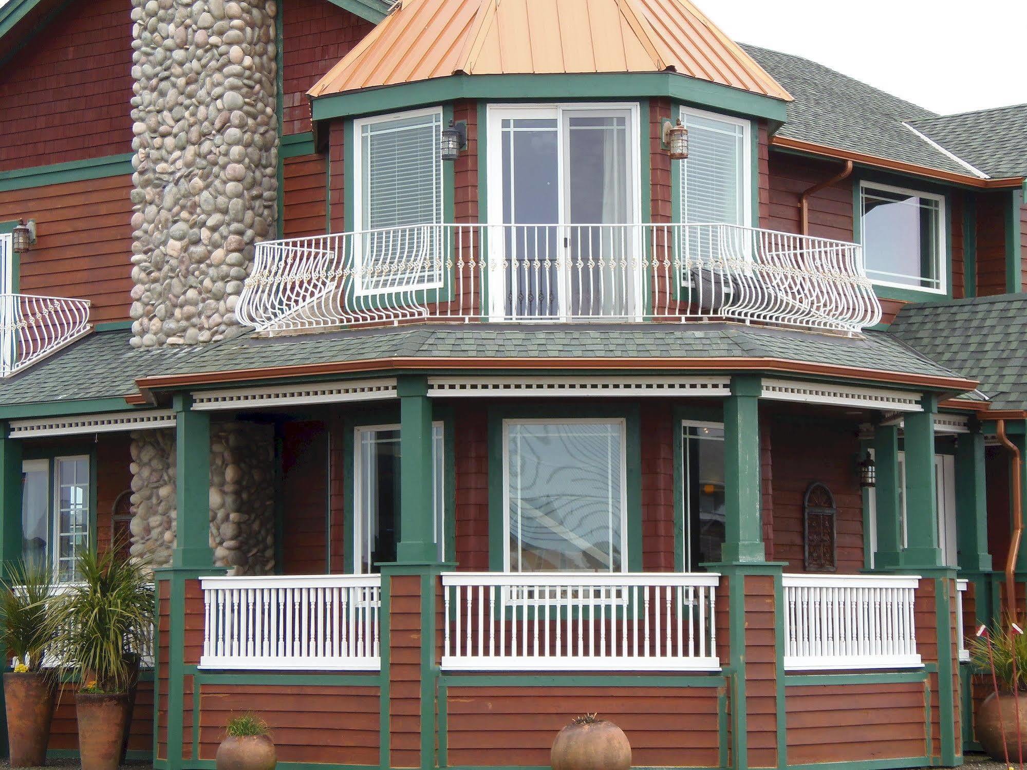 Collins Inn & Seaside Cottages (Adults Only) Ocean Shores Exterior photo